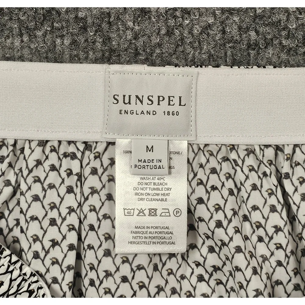 Sunspel 100% Cotton Boxer Shorts Size Medium White NWOT Penguin All Over Print